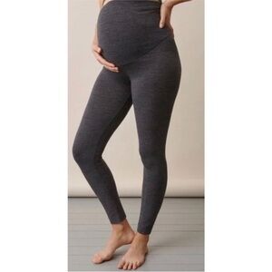 Size M Old Navy Active Maternity Dark Grey Leggings